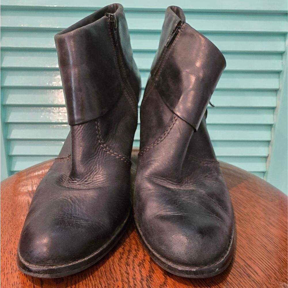 ALRIGHT Women's Black Leather Heeled Ankle Zipped Booties, Size 7.5M - Picture 5 of 7
